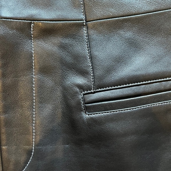 NWT Ena Pelly Black Leather Charlotte Chic Mini Skirt Size 4 Sample Flawless - Picture 3 of 12